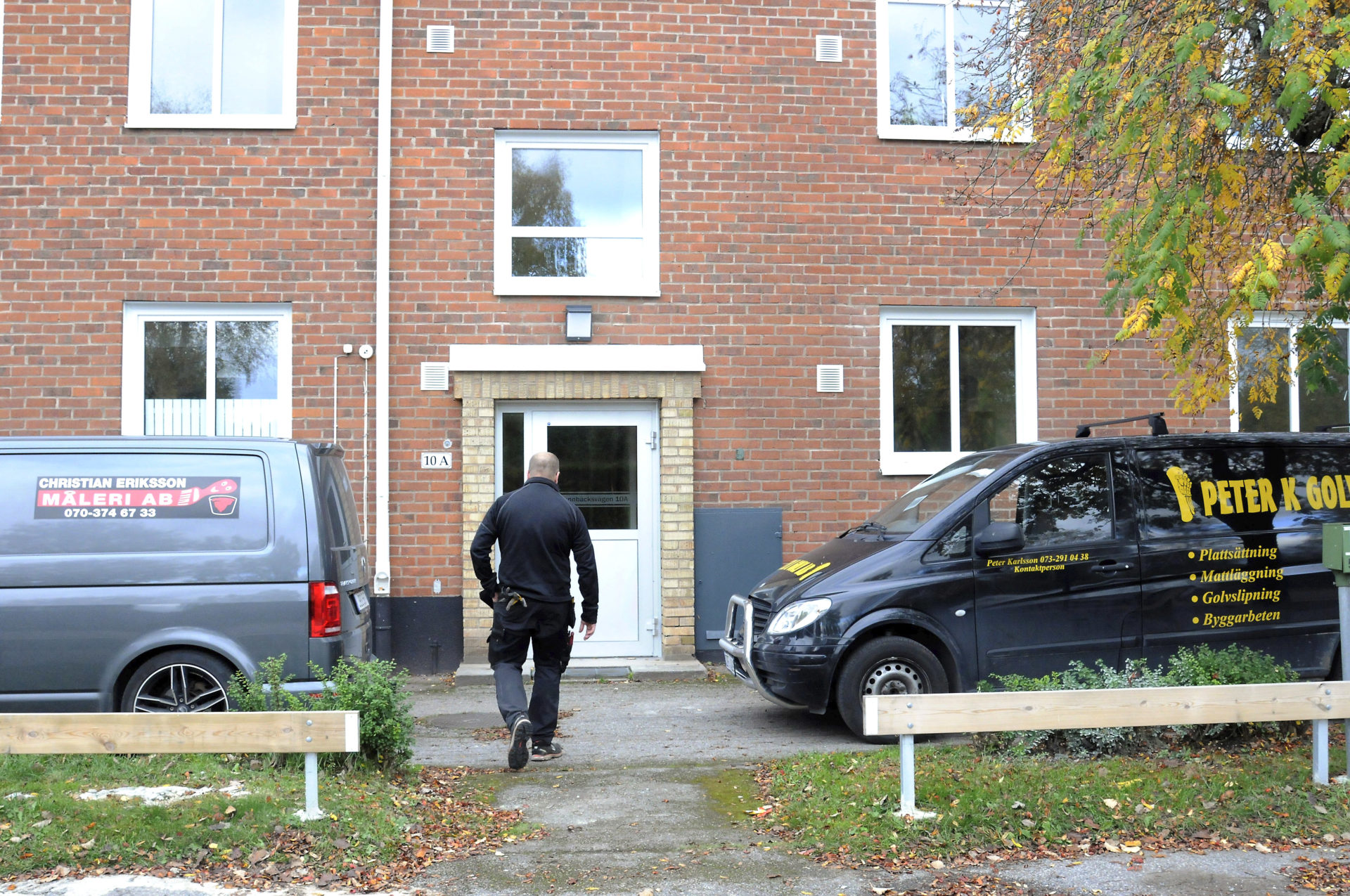 Lägenhet hos Krylbohus. Renoverar. Ronderar.