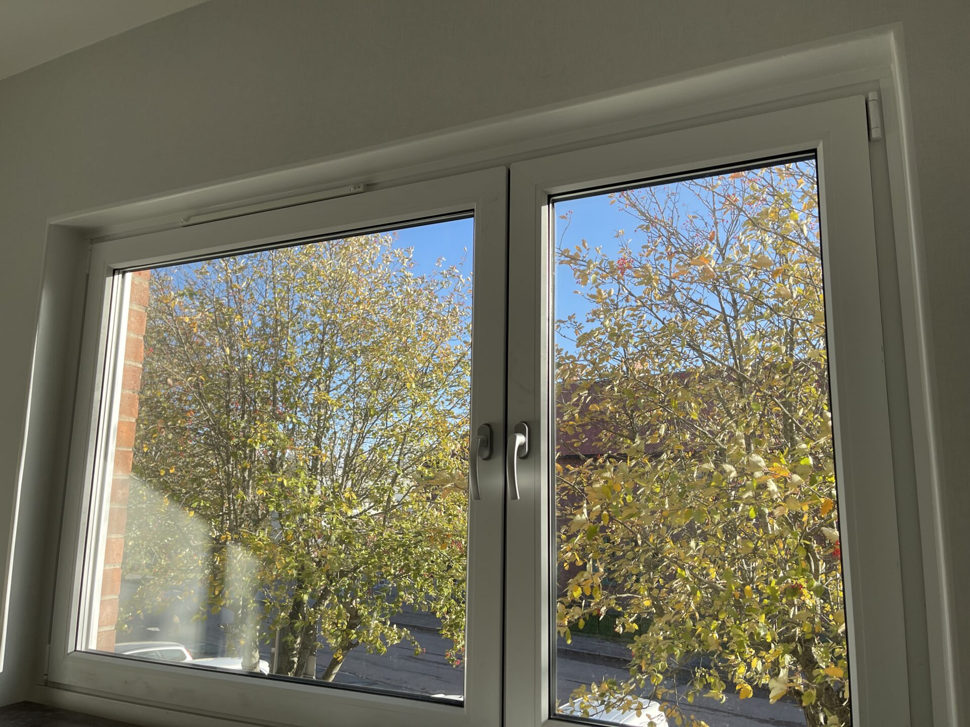 Nya fönster. Krylbohus.