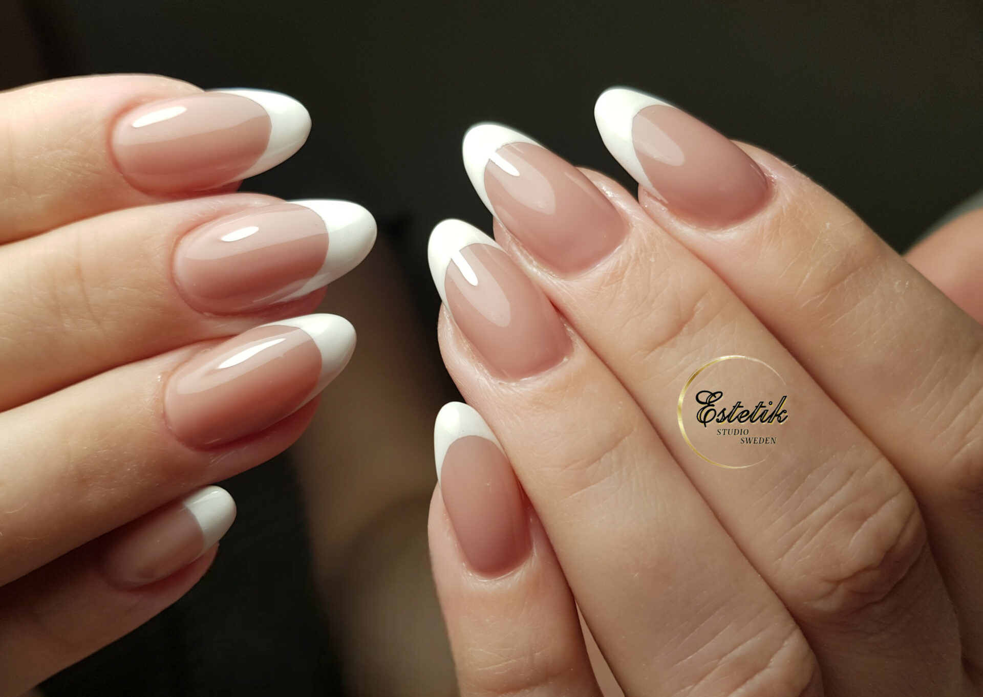 Fina naglar. Göra naglarna. Företag Krylbo Avesta. Krylbohus.